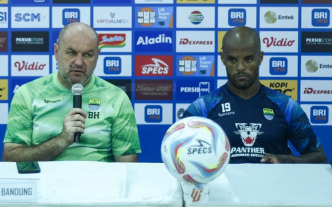
					Akhiri Putaran Pertama, Persib Targetkan Raih Poin Penuh Lawan PSS Sleman