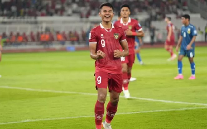 
					Penyerang Timnas Indonesia Dimas Drajad, Menjadi Perbincangan Publik
