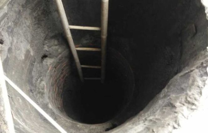 
					Kronologi Pasutri Terperosok Sumur 25 Meter di Sumbar