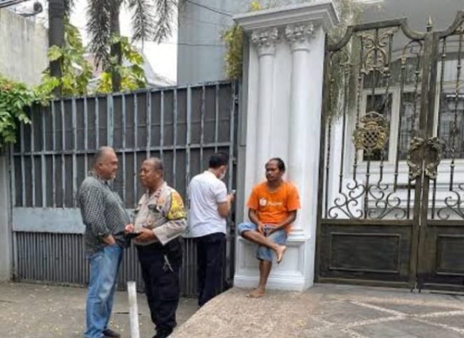 
					Rumah Ketua KPK Digeledah Polisi, Diduga Suap Yasin Limpo