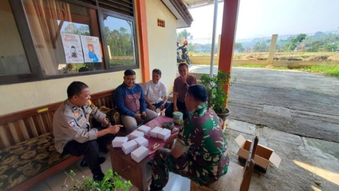
					Foto: tribratanews.jateng.polri.go.id