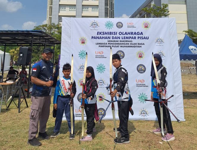 
					Mengenal PisauMu dan PanahMu, Eksebisi Berlangsung Meriah