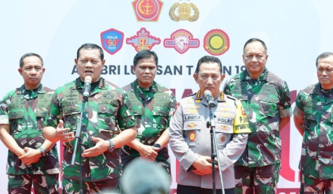 
					Kapolri Berpesan Pesta Demokrasi Harus Berjalan Riang Gembira Jelang Pemilu 2024