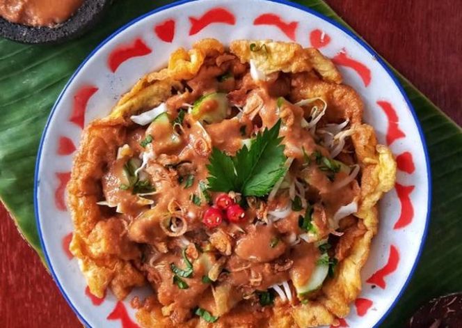 
					Bukan yang Pertama, Tahu Telur Kudus Nomor Dua di Semarang