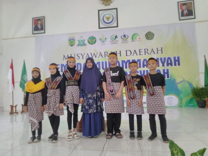 
					Luar Biasa! Penampilan Tari Tor-tor Siswa SD Muhammadiyah Jepara di Musyda PDPM dan PDNA Jepara