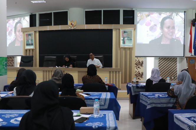 
					Pahami Perilaku Lansia, Prodi Keperawatan UMS Gandeng Ahli Gerontological Asal Thailand