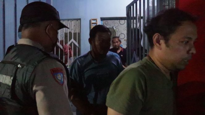 
					Lapas Semarang Bersama TNI-Polri Gelar Razia Kamar dan Tes Urine Napi