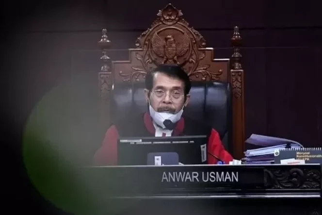 
					Muhammadiyah Apresiasi Putusan MKMK, Minta Anwar Usman Mundur dari Hakim Konstitusi