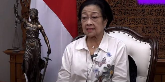 
					Wajah Gelap Demokrasi Indonesia, Suara Hati Nurani Megawati soal Kasus MK
