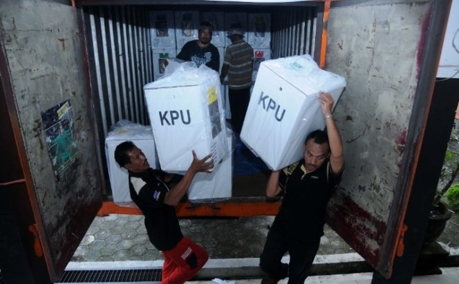 
					Pelanggaran Pidana Rawan Terjadi dalam Tahapan Pengadaan dan Distribusi Logistik Pemilu