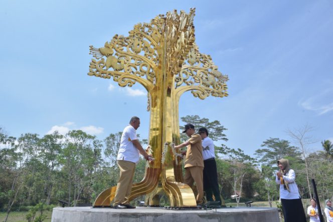 
					Tingkatkan Kunjungan Pariwisata, Pemkab Boyolali Resmikan Ikon Terbaru Kabupaten