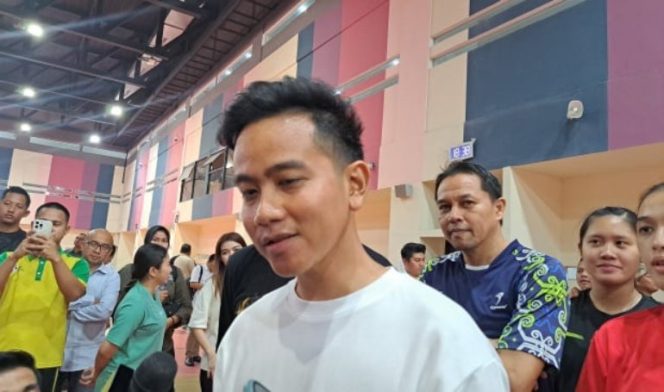
					Cawapres Nomor Urut 2, Gibran Salah Sebut Asam Sulfat untuk Ibu Hamil