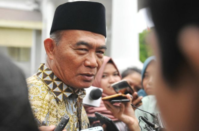 
					Angka Kasus Covid-19 Kembali Meningkat, Menko PMK: Masyarakat Tak Perlu Panik