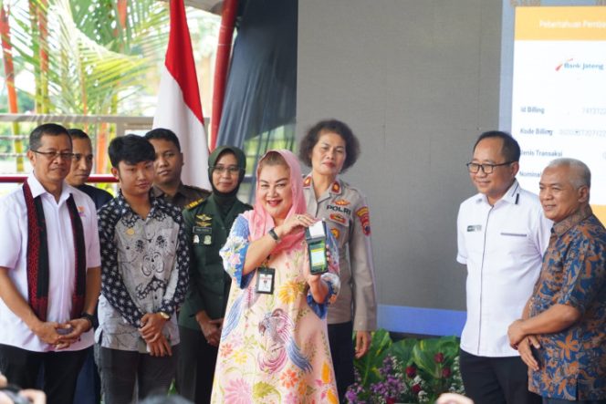 
					Walikota Semarang Launching QRIS Obyek Wisata, Dorong Digitalisasi di Sektor Pariwisata
