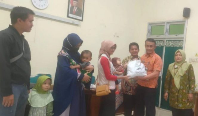 
					Pemkot Pekalongan Salurkan Bantuan 724 Paket Sambako Guna Tekan Angka Stunting