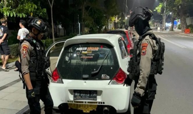 
					Delapan Mobil Knalpot Brong dan Miras Berhasil Diamankan Satuan Samapta Polres Surakarta