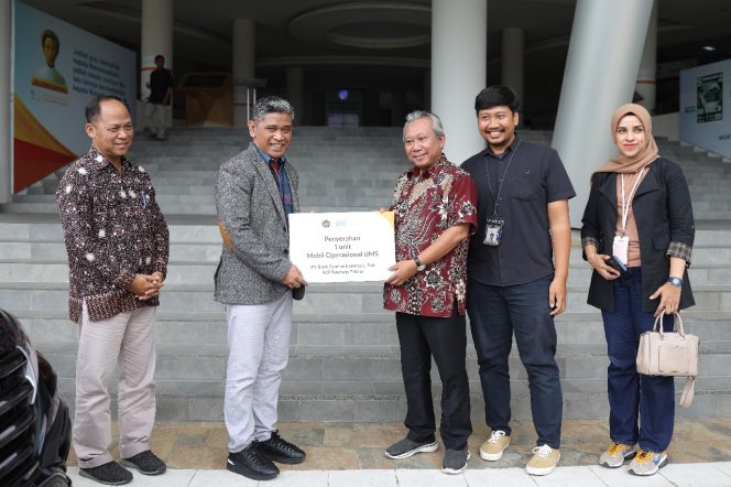 
					UMS Terima Hibah Satu Unit Mobil dari BSI KCP Sukoharjo Pabelan