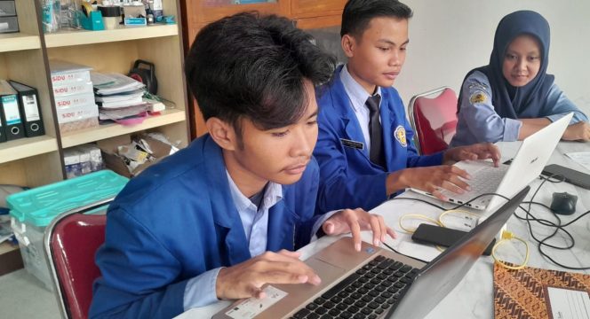 
					Kerjasama Prakerin antara SMK Muhammadiyah Lebaksiu dan STIKes Muhammadiyah Tegal