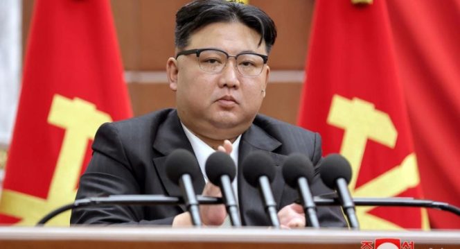
					Resolusi Tahun 2024, Kim Jong Un Sebut akan Musnahkan Korsel dan AS Jika Terus Terprovokasi