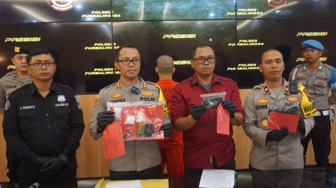 
					Polisi Ungkap Kasus Pengedar Sabu seberat 26,49 Gram di Purbalingga