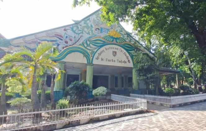 
					Pemkot Semarang Pertahankan TBRS Jadi Pusat Kesenian dan Kebudayaan