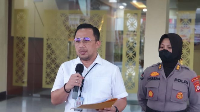 
					Lakukan Pelecehan Seksual, Rektor Sebuah Universitas di Jakarta Dilaporkan ke Polisi