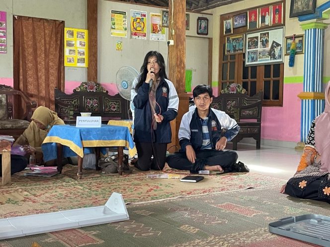
					Mahasiswa KKN UNDIP Menggelar Edukasi MPASI di Posyandu Karangkulon, Desa Kecik