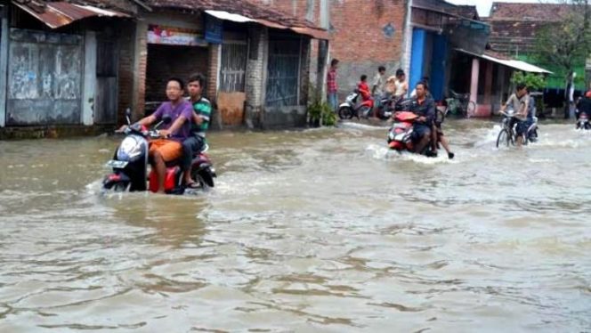 
					442 Jiwa Mengungsi Akibat Banjir Jepara yang Rendam 2.889 Rumah dan 250 Hektar Sawah