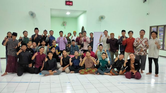 
					Pencerdasan di Bulan Ramadan, PK IMM Pondok Hajjah Nuriyah Shabran Gelar Kantin Bu Hajjah