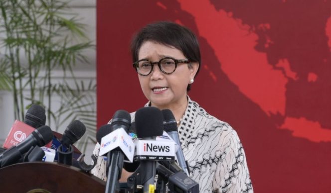 
					Menlu: Diplomasi Terus Dilakukan untuk Kurangi Konflik di Timur Tengah
