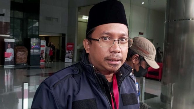 
					Bupati Sidoarjo Penuhi Panggilan KPK Sebai Tersangka Kasus Korupsi