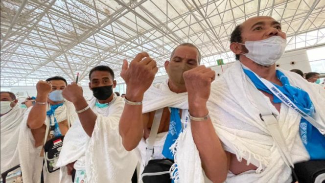 
					Pakar Sarankan Jemaah Haji Pakai Masker untuk Cegah ISPA dan Pneumonia