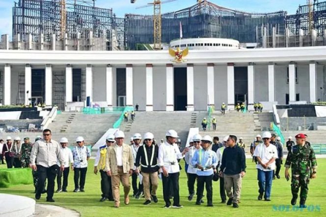 
					Jelang HUT RI di IKN, Pemerintah Siapkan 1.000 Mobil untuk Tamu