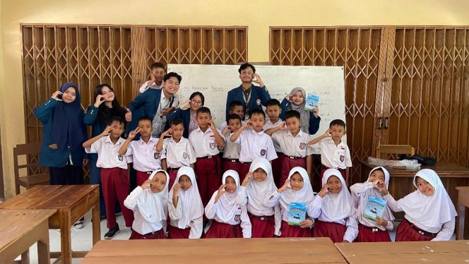 
					Membangun Nasionalisme Sejak Dini: Mahasiswa KKN UNDIP Membuat Buku Cerita Sejarah Kemerdekaan untuk Anak-Anak