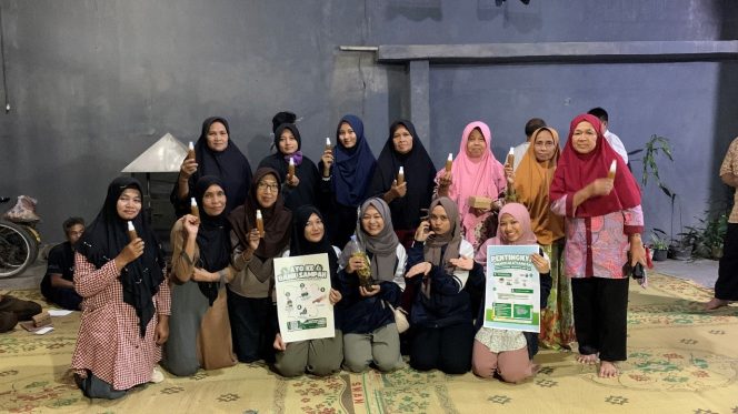 
					Atasi Antraks dengan Kulit Buah – Mahasiswa KKN Undip Buat Eco Enzyme dari Kulit Buah untuk Pencegahan Antraks pada Ternak.