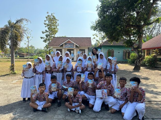 
					Menggali Potensi Sejarah Lokal Desa Jaten, Mahasiswa KKN Undip Berikan Pengenalan Sejarah Lokal Desa Jaten Melalui di SDN 03 Jaten