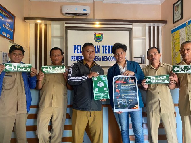 
					Langkah Evakuasi Cerdas yang Dirancang Mahasiswa Teknik Perkapalan untuk Bantu Warga Kenconorejo di Saat Darurat!