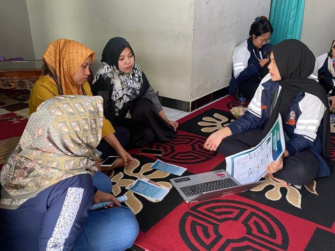 
					Ubah Cara Pantau Tumbuh Kembang Balita! Mahasiswa KKN UNDIP Kenalkan Aplikasi ‘Langkah’ pada Kader Posyandu