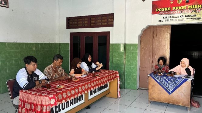 
					Mahasiswa KKN Tim II UNDIP Berikan Penyuluhan Hukum Tentang Pencegahan Kekerasan Dalam Rumah Tangga Kepada Ibu-Ibu PKK